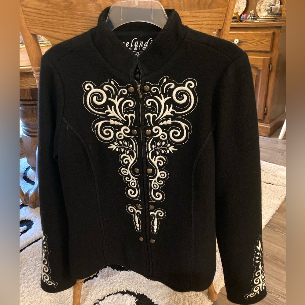 Icelandic Design Wool Jacket